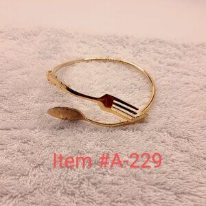 A Gold Fork&Spoon Bracelet Item # A-229